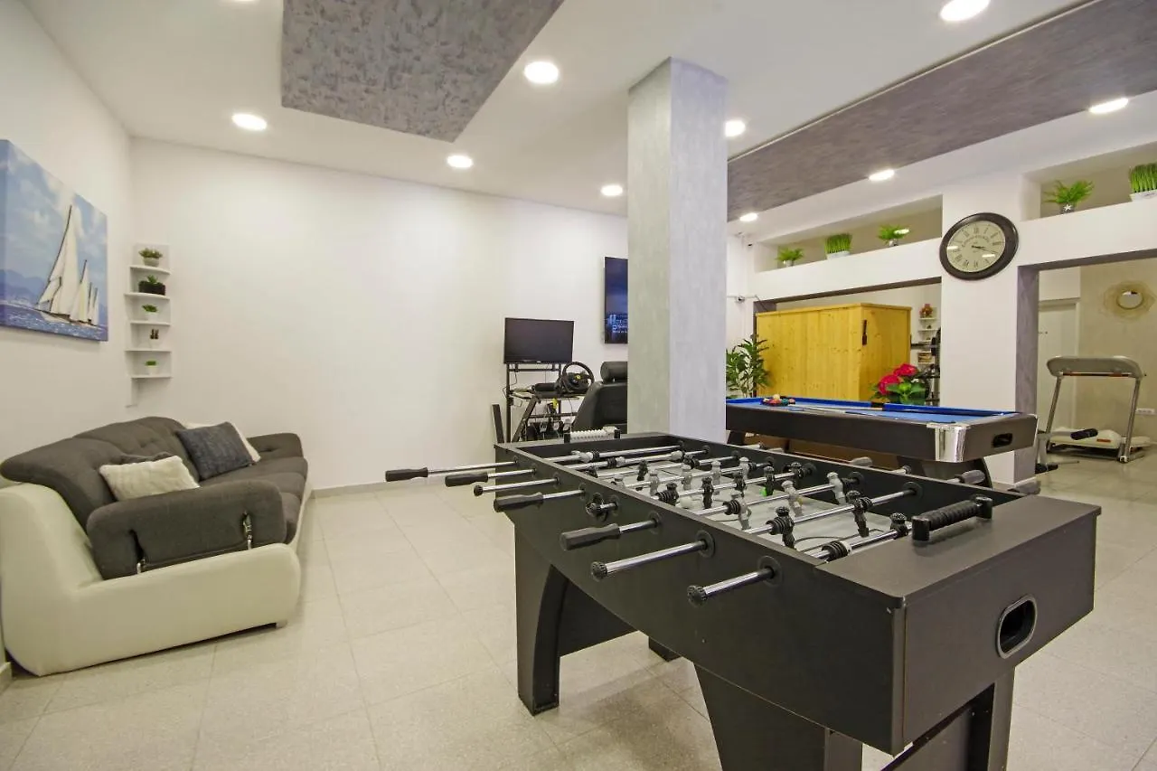 Apartman Villa Naomi Split